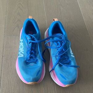 Hoka Bondi 8 sneakers